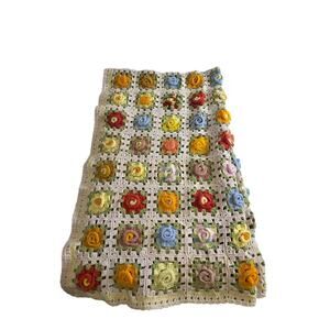 Beautiful Multi-Colored Roses Hand Made Afghan Blanket 78x44